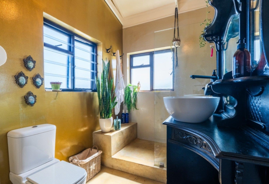 4 Bedroom Property for Sale in Linkside Western Cape